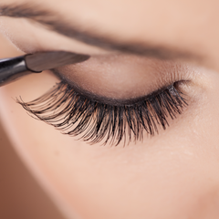 LASH & BROW TINTING