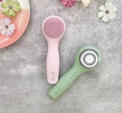 IUV Sonic LED Red/Blue Silicone Thermo Cleansing Brush with Microcurrent